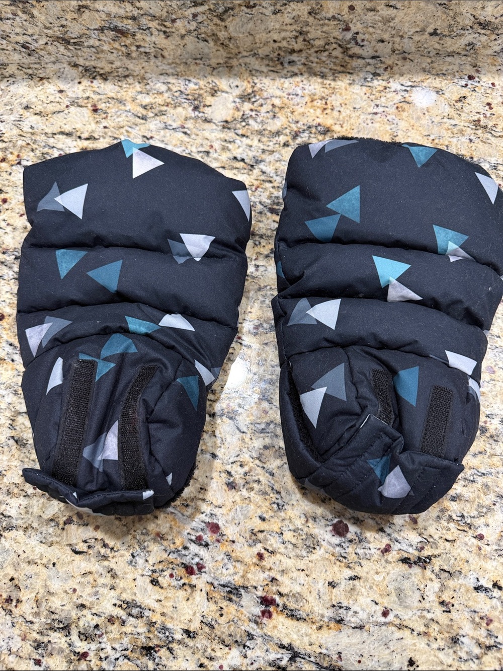 7 A.M. Enfant Warmmuffs Stroller Handle Muffs Black with Teal & Gray Triangles - Picture 2 of 6